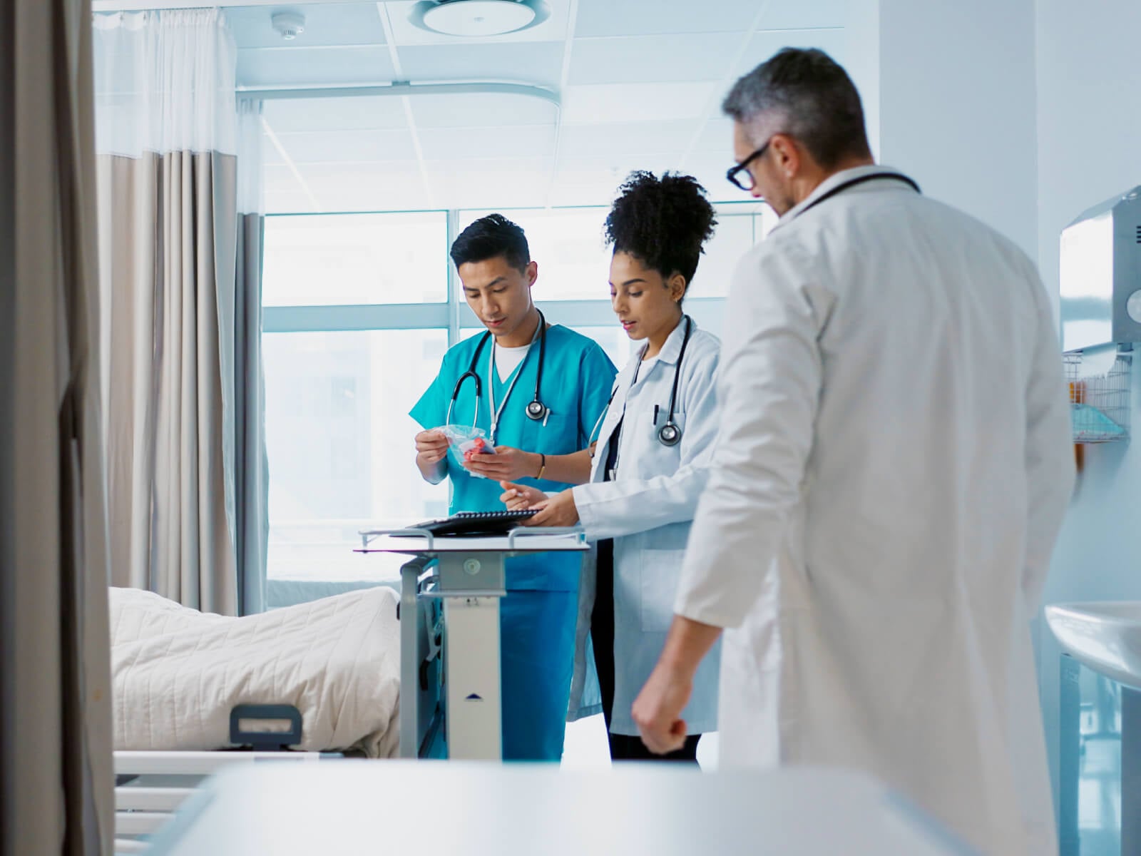 Juno-Health-Acute-Care-Patient-Care